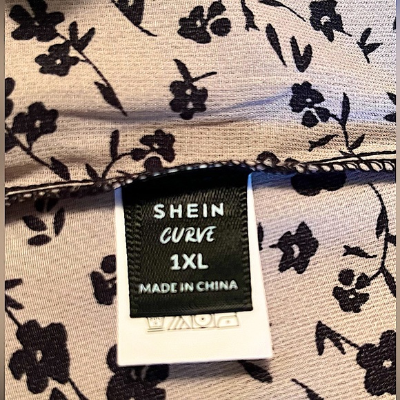 NWOT~SHEIN Long Sleeve Blouse - Picture 6 of 7